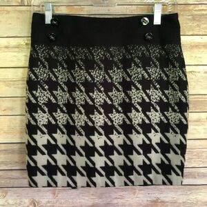 🍒 Women’s The Limited Skirt